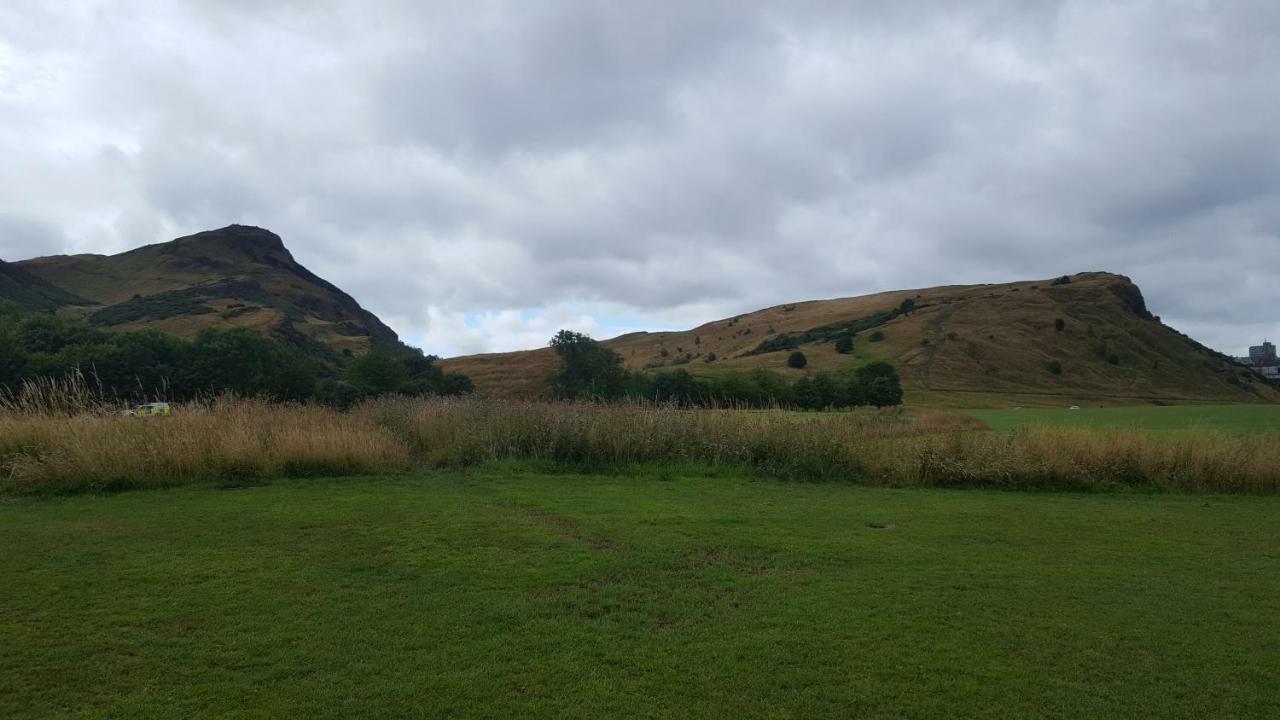 Holyrood Park Apartment Edinburgh Dış mekan fotoğraf